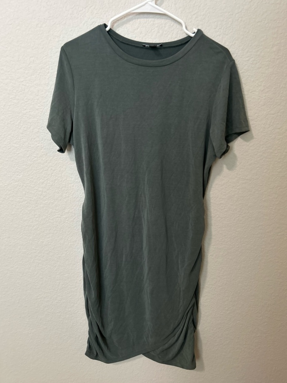Express Silky Suede Modal T-Shirt Dress Olive Green Ruched Hem Size Large - Picture 3 of 6